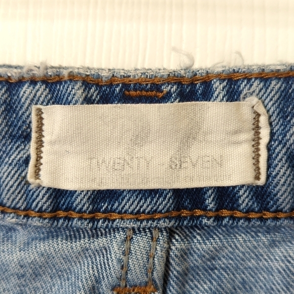 We The Free Dakota Distressed Medium Wash High Waisted Straight Leg Jeans 27 - Picture 8 of 15